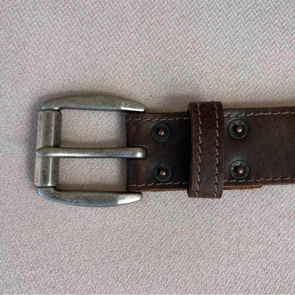 Levi's Men's Genuine Distressed Leather‎ Heavy Roller Buckle Brown Belt M 34/36